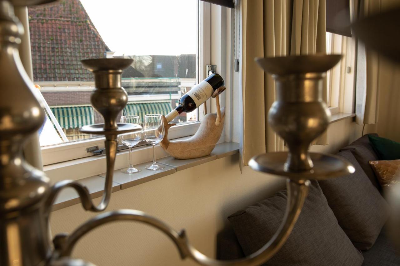 Bed and Breakfast Yep! Slapen Bij De Sluis Blokzijl Exterior foto