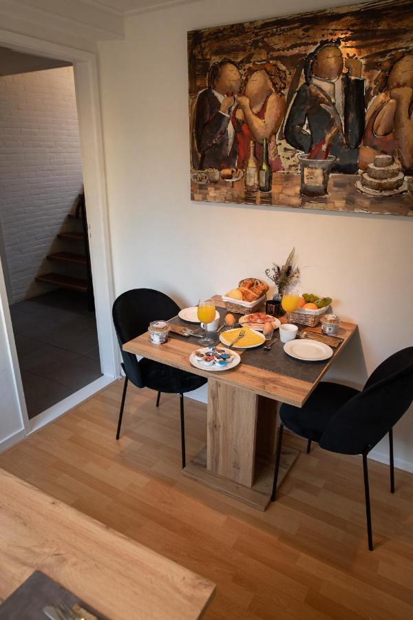 Bed and Breakfast Yep! Slapen Bij De Sluis Blokzijl Exterior foto